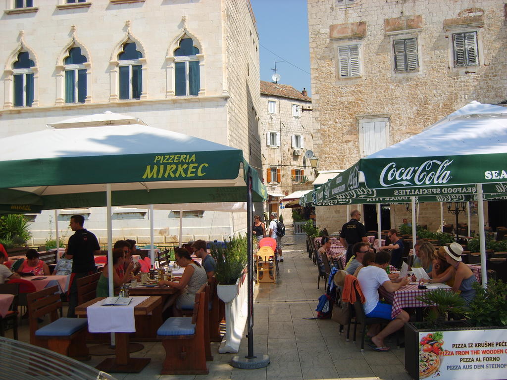Rooms Roso Trogir Zewnętrze zdjęcie