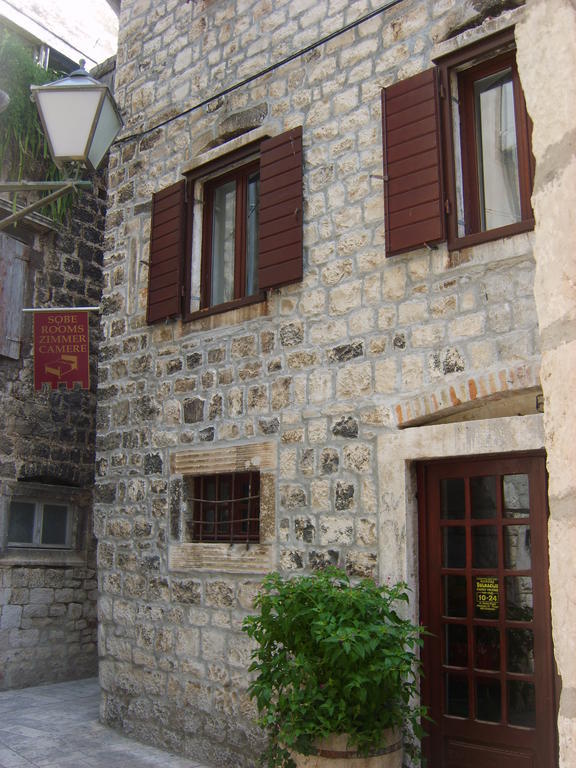 Rooms Roso Trogir Zewnętrze zdjęcie